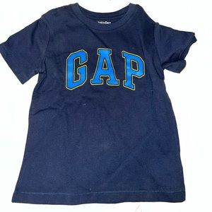 BABY GAP SHORT SLEEVE T-SHIRT WITH SIGNATURE GAP LOGO